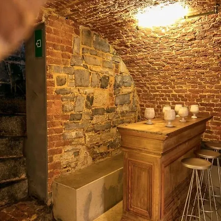 Holiday home In For 21 People, Cleaning Included Denee