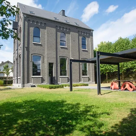 Holiday home In For 21 People, Cleaning Included