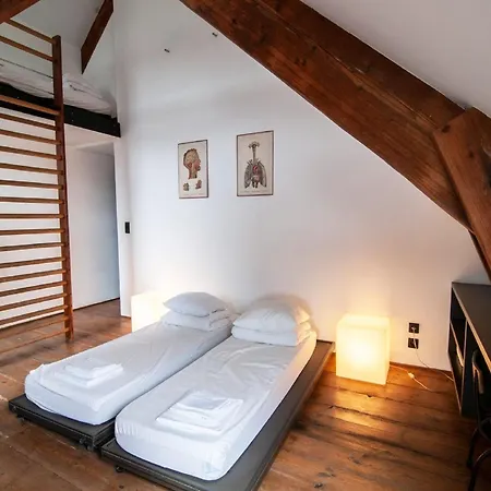 Holiday home In For 21 People, Cleaning Included